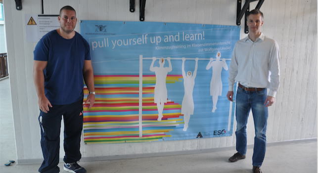 Pull yourself up and learn! – Klimmzugtraining im Klassenzimmer – Statusbericht #1